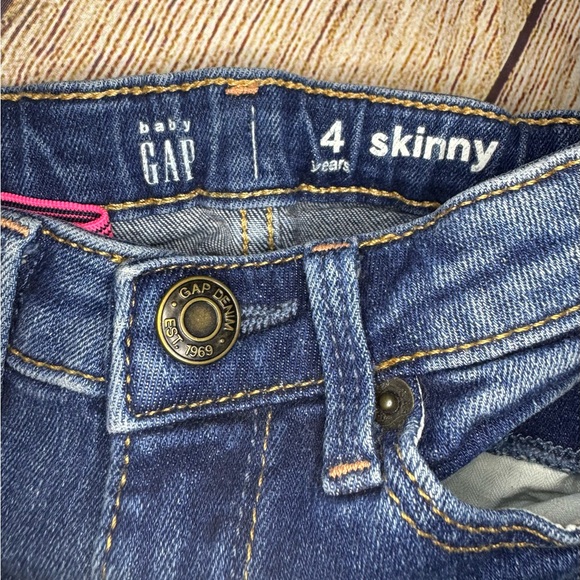 Gap toddler skinny jeans - Picture 3 of 3